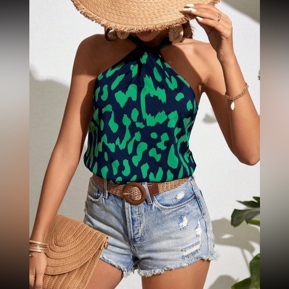 Boho leopard print twist neck top - Picture 4 of 6